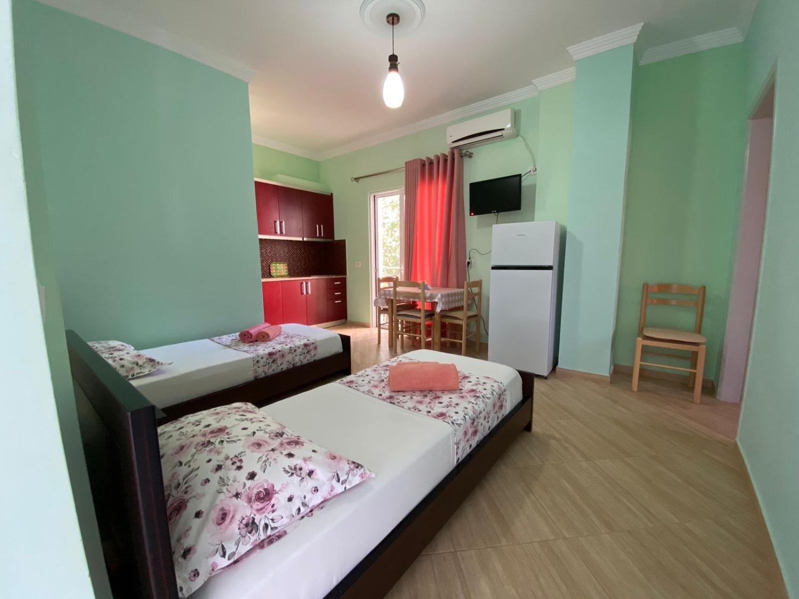 Vila Garden Ксамил Экстерьер фото